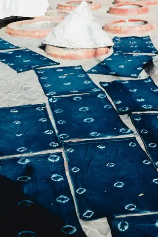 Wax bogolan — terre & indigo